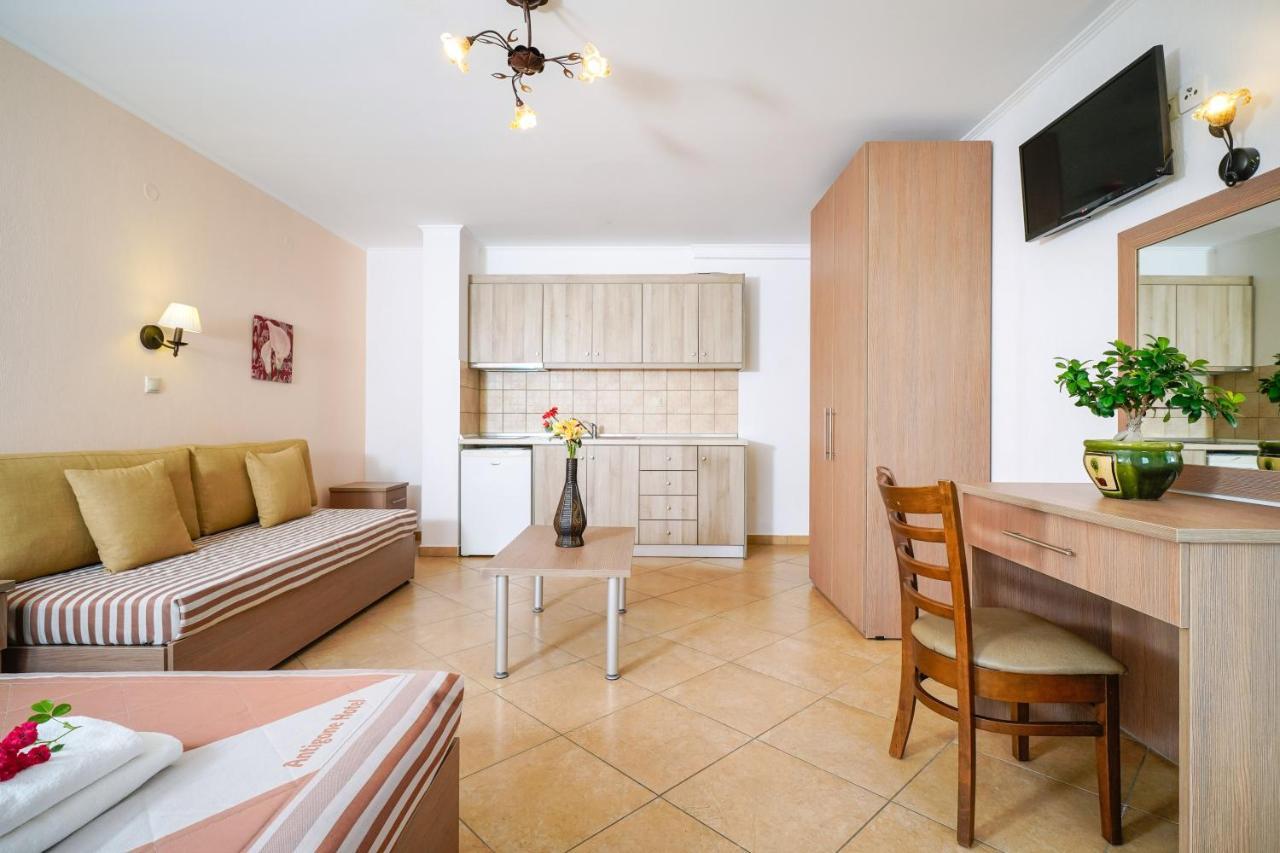 Antigone Thassos Hotel ภายนอก รูปภาพ